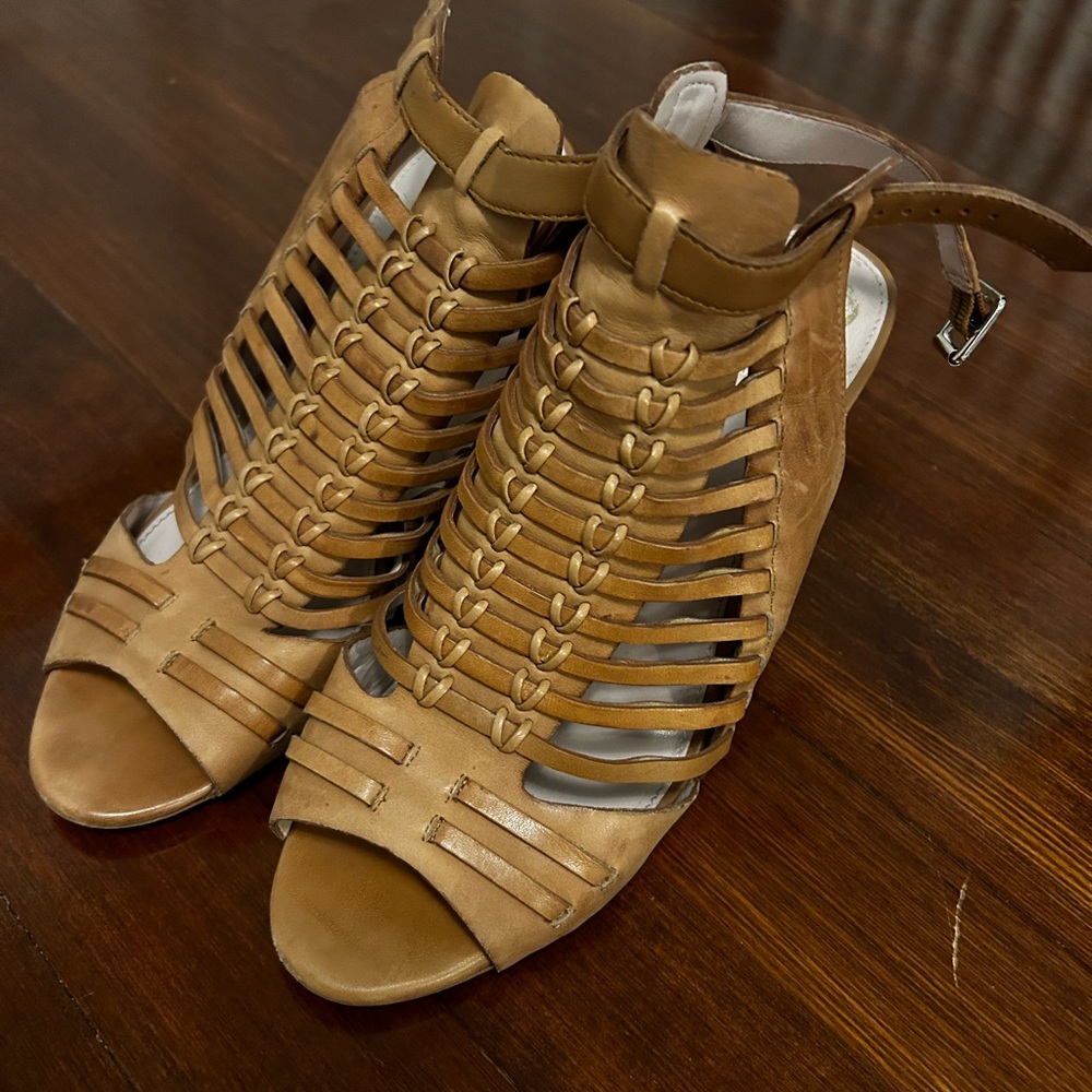 Vince Camuto Effel Sandals. Size 10. Worn once.